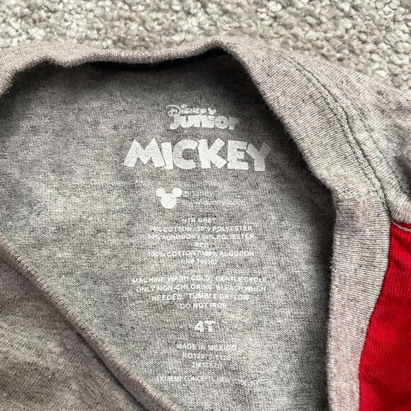 Disney Junior Mickey Mouse Graphic T-Shirt Toddler 4T Gray White Crew Neck Tee - Picture 7 of 9